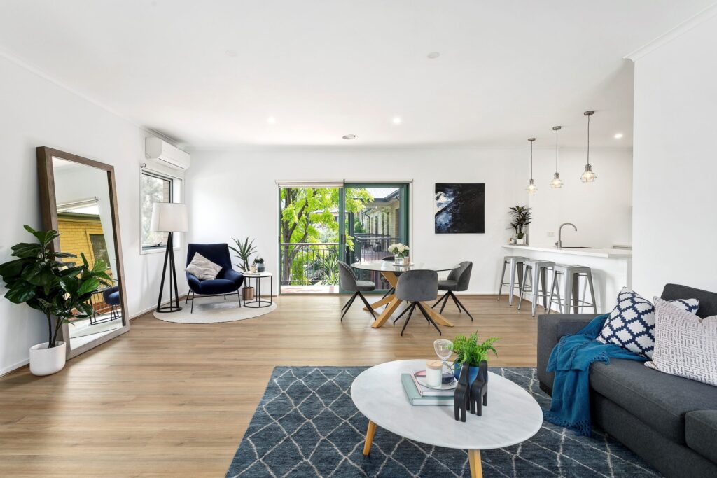 Hybrid-Click-Lock-Melbourne Carpet Flooring